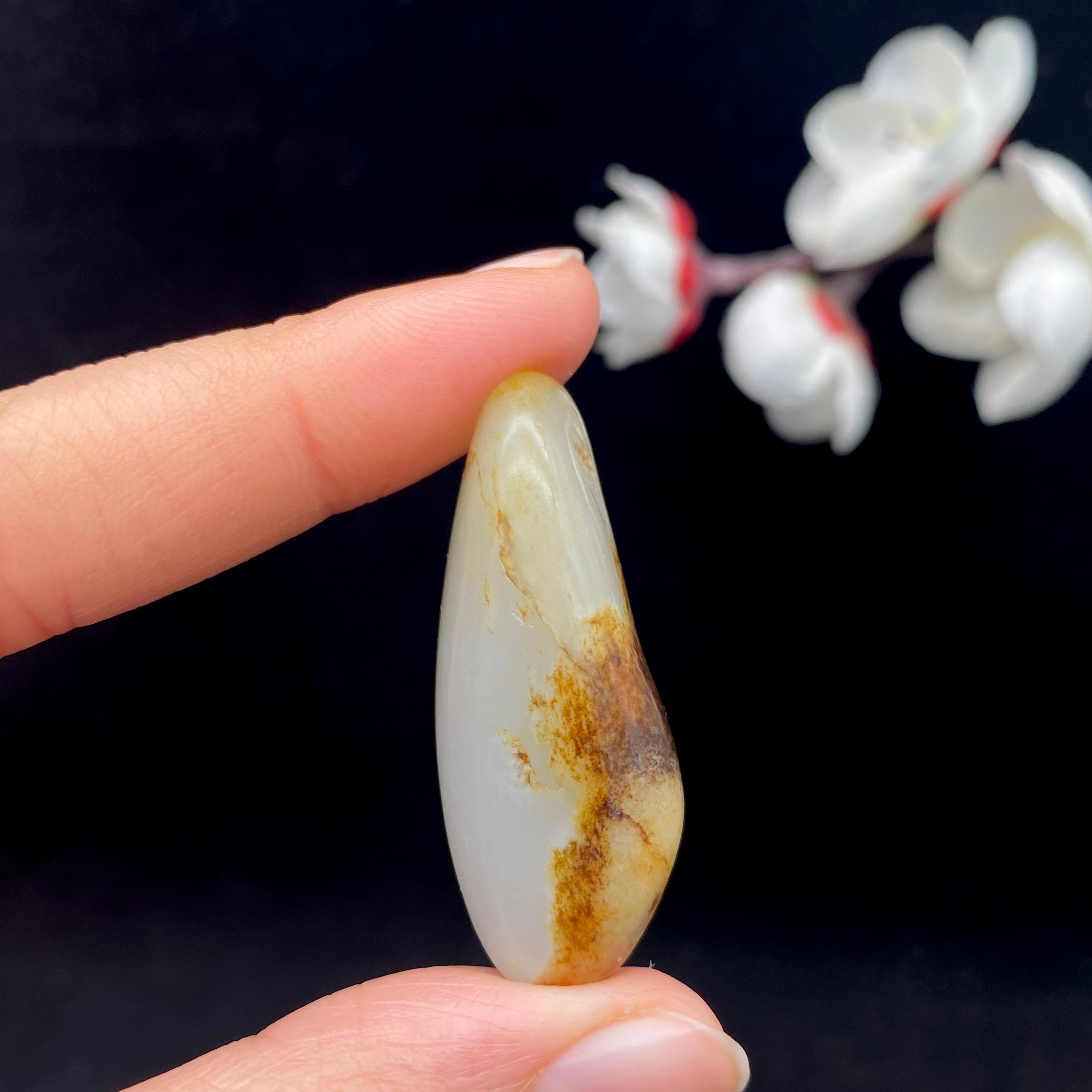 和田玉秋梨皮籽料吊坠籽（13.4g）