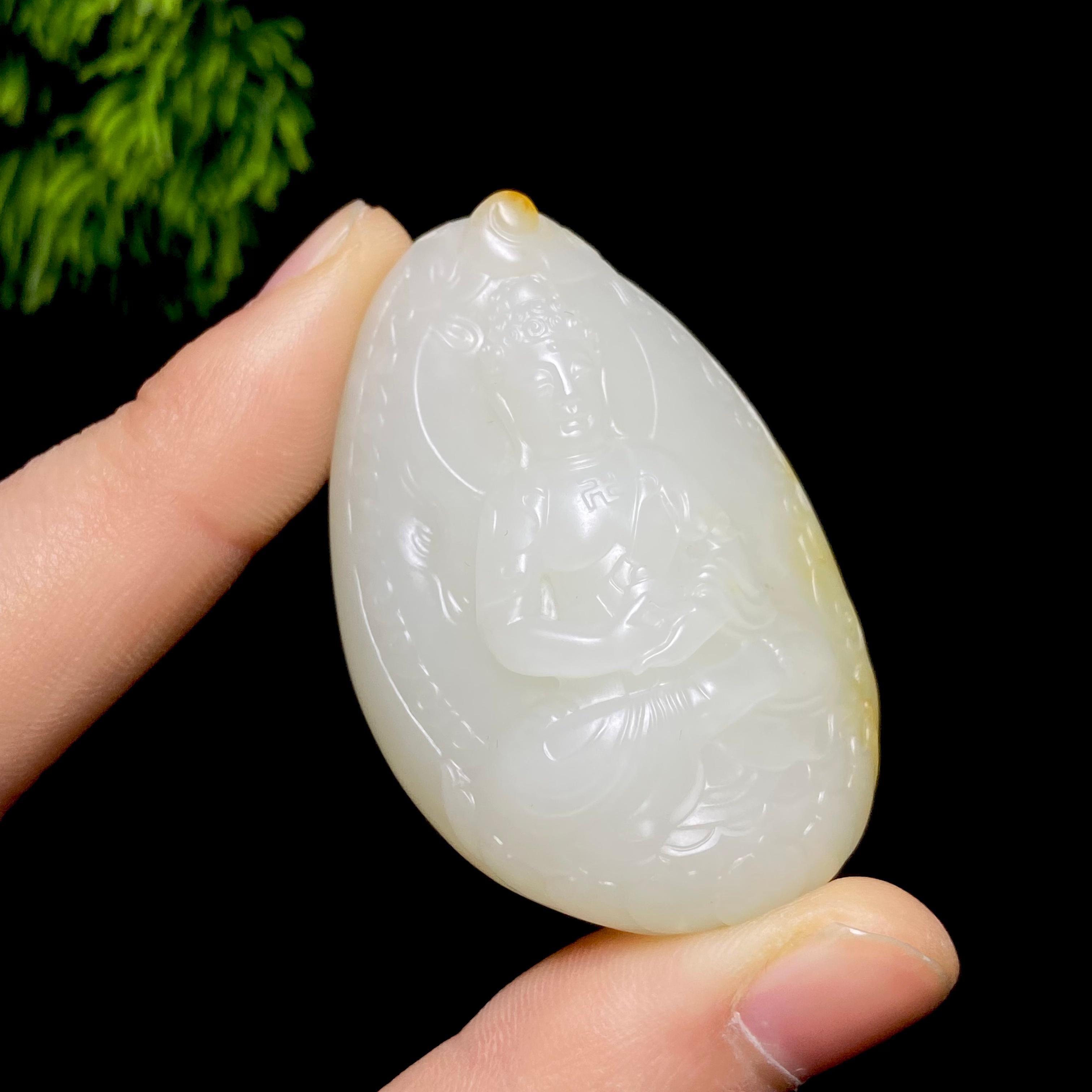 和田玉籽料观音（52.1g）