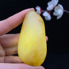 和田玉洒金皮籽料手把件（112.5g）