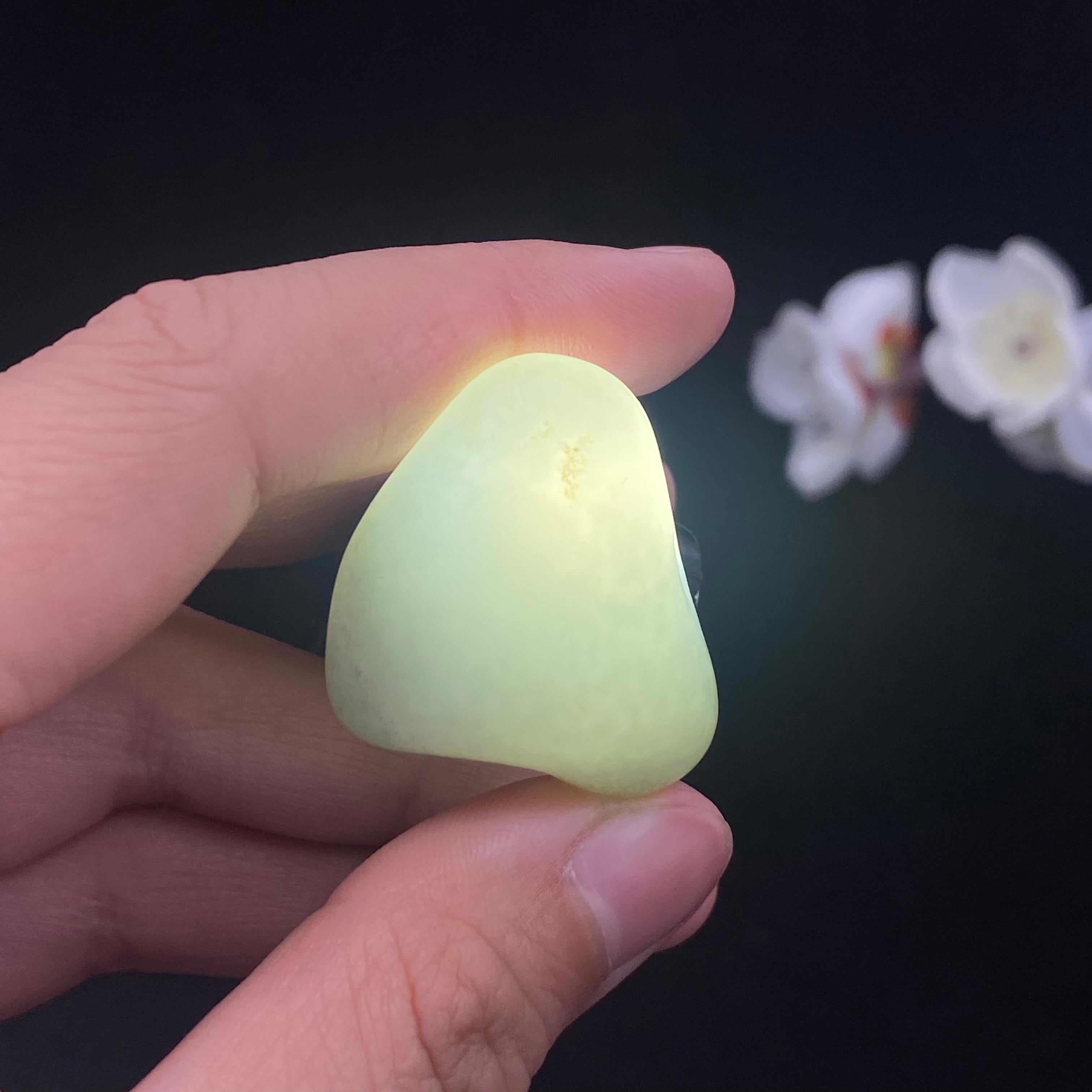 【超值推荐】和田玉青花籽料原石（13g）