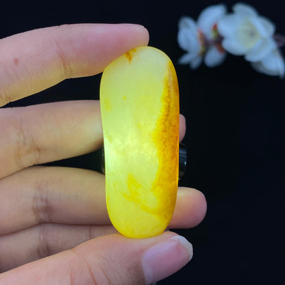 和田玉聚黄皮籽料挂件（24.5g）