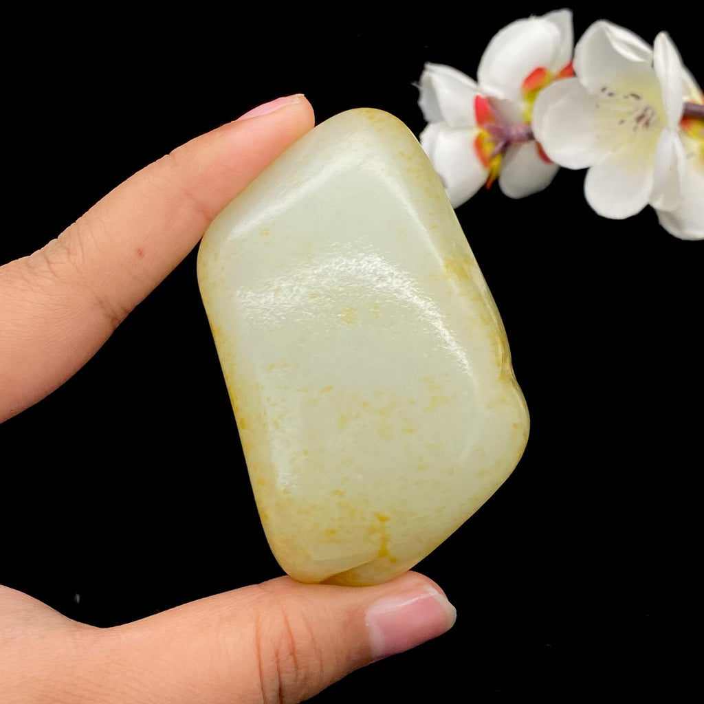 和田玉洒金皮籽料手把件（128.3g）