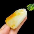 和田玉籽料无事牌（49.0g）