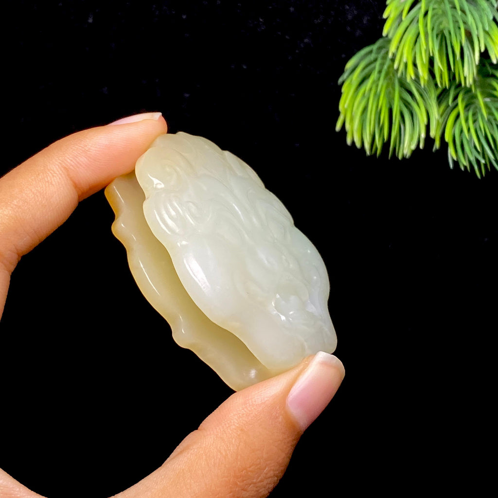 和田玉糖白兽面腰带扣（53.8g）