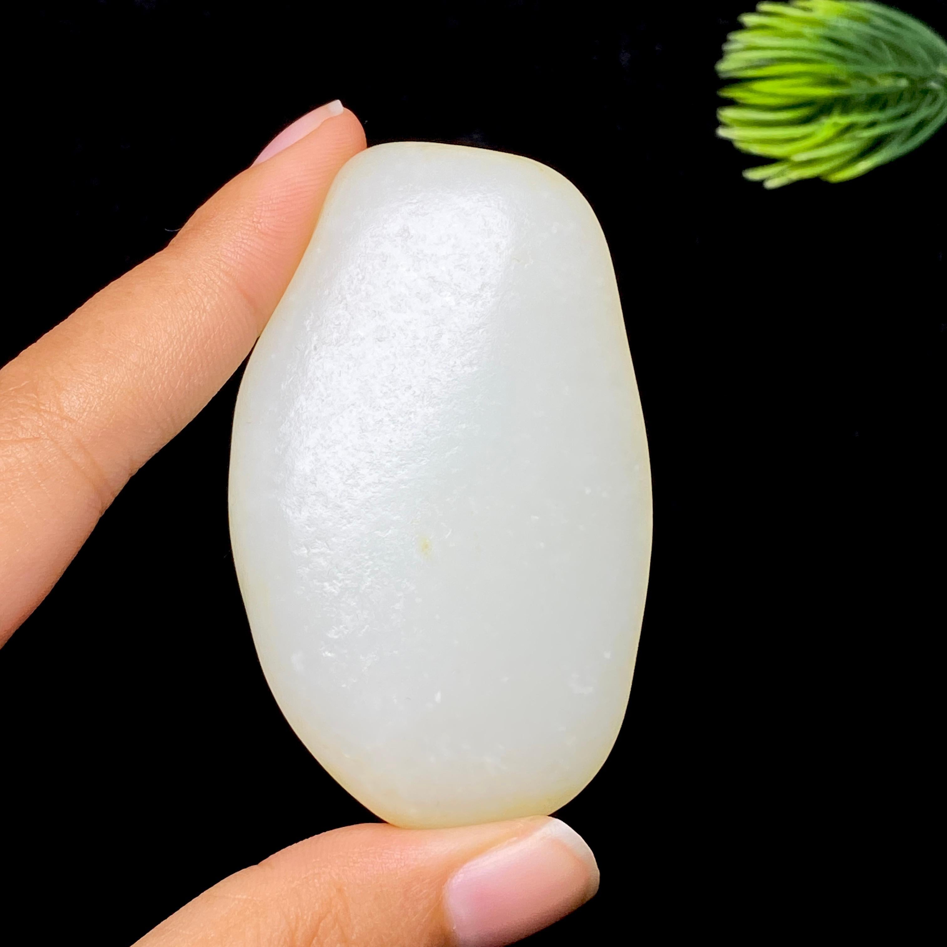 和田玉白玉籽料（67g）