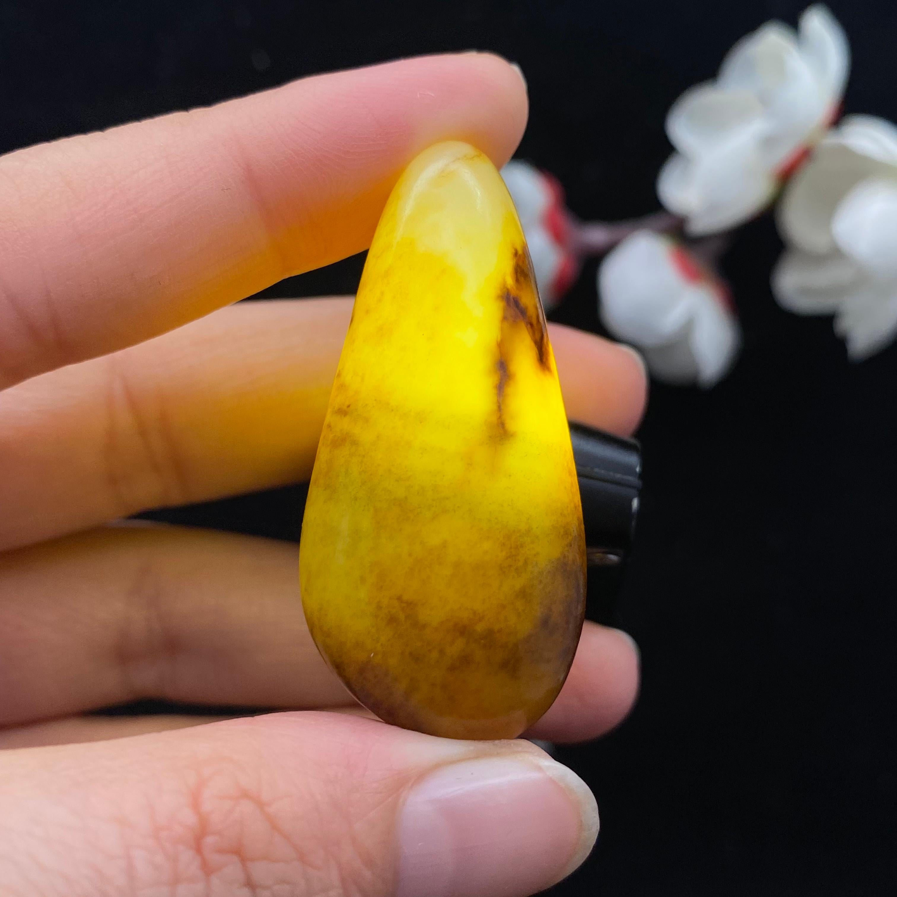 和田玉聚黄皮籽料挂（23.6g）