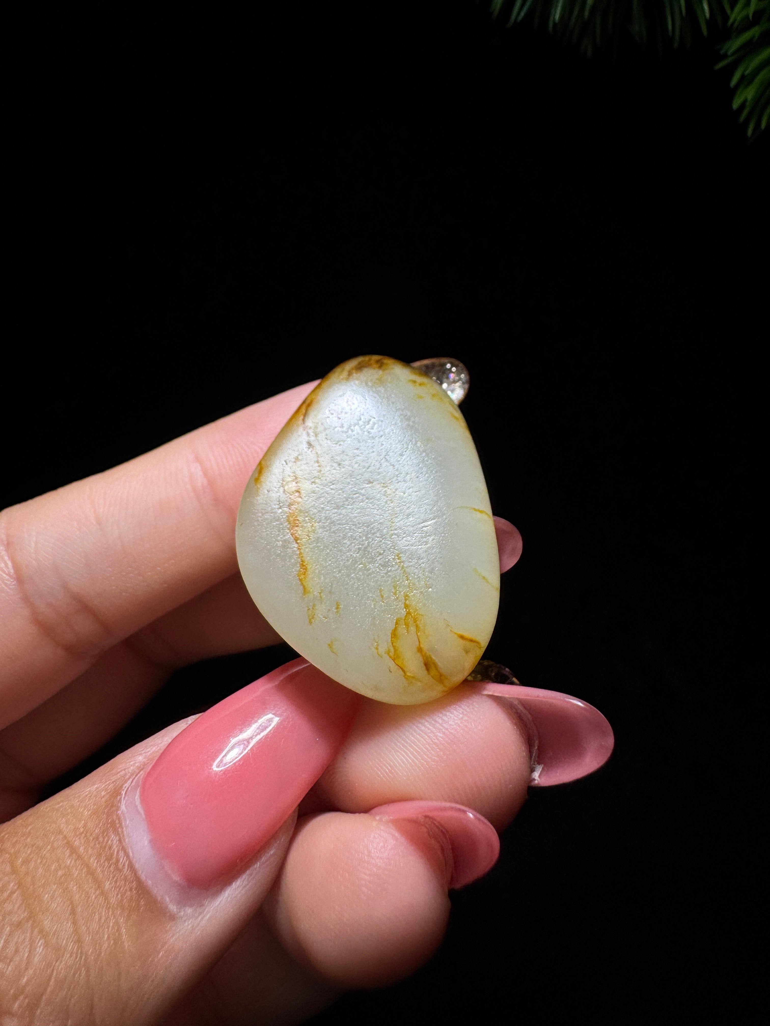 和田玉籽料（13.8g）