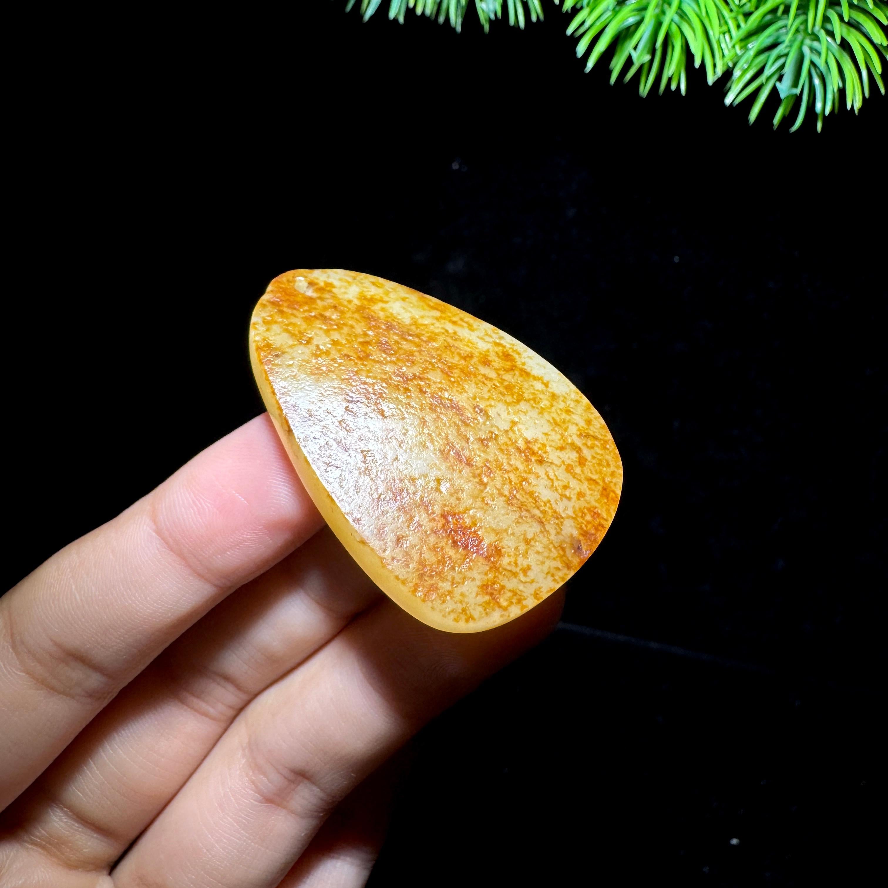 和田玉籽料满皮无事牌（22.0g）