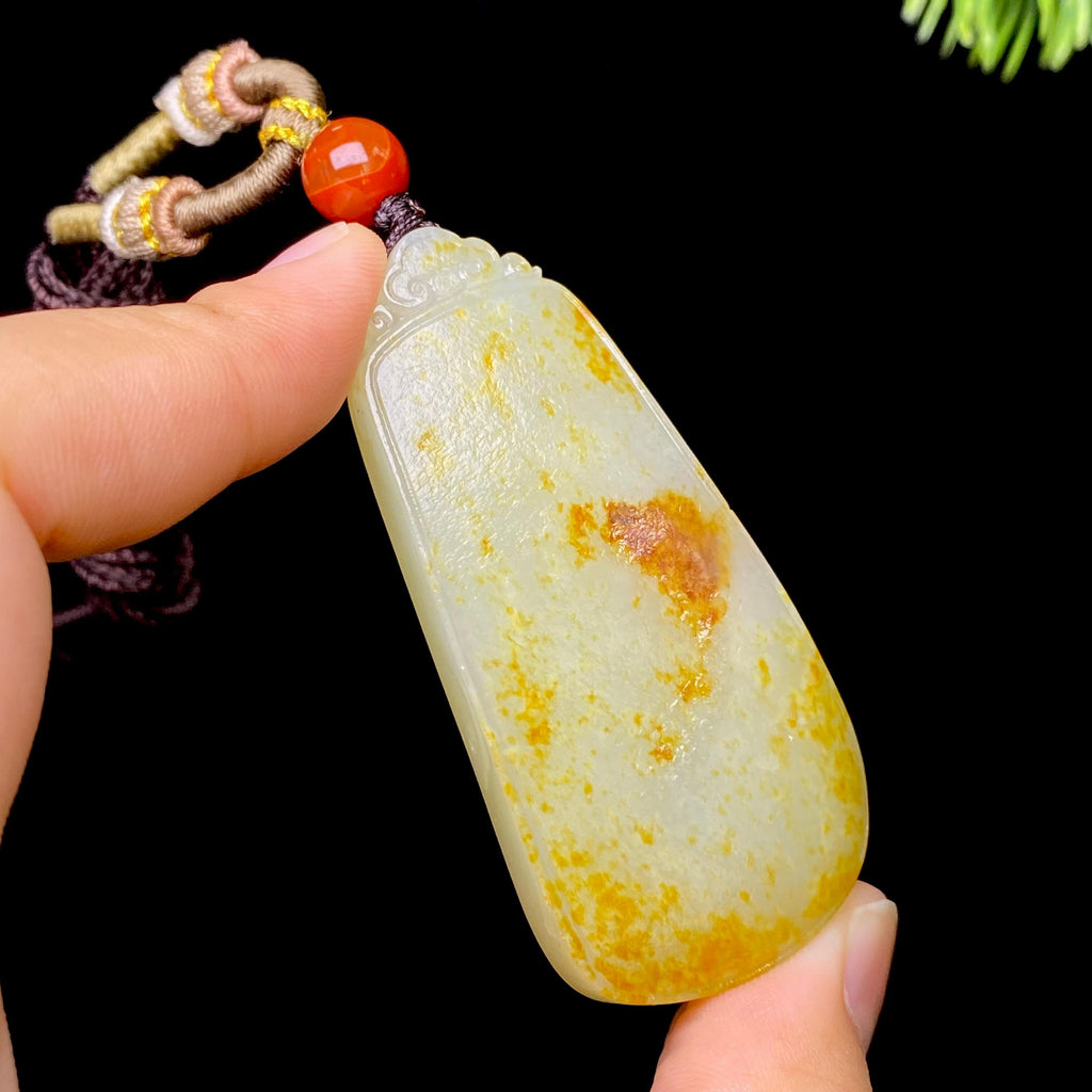 和田玉籽料无事牌（33.6g）