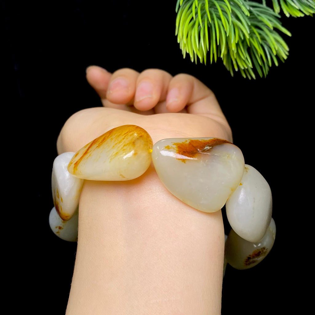 和田玉洒金皮白肉籽料手串（104.5g）