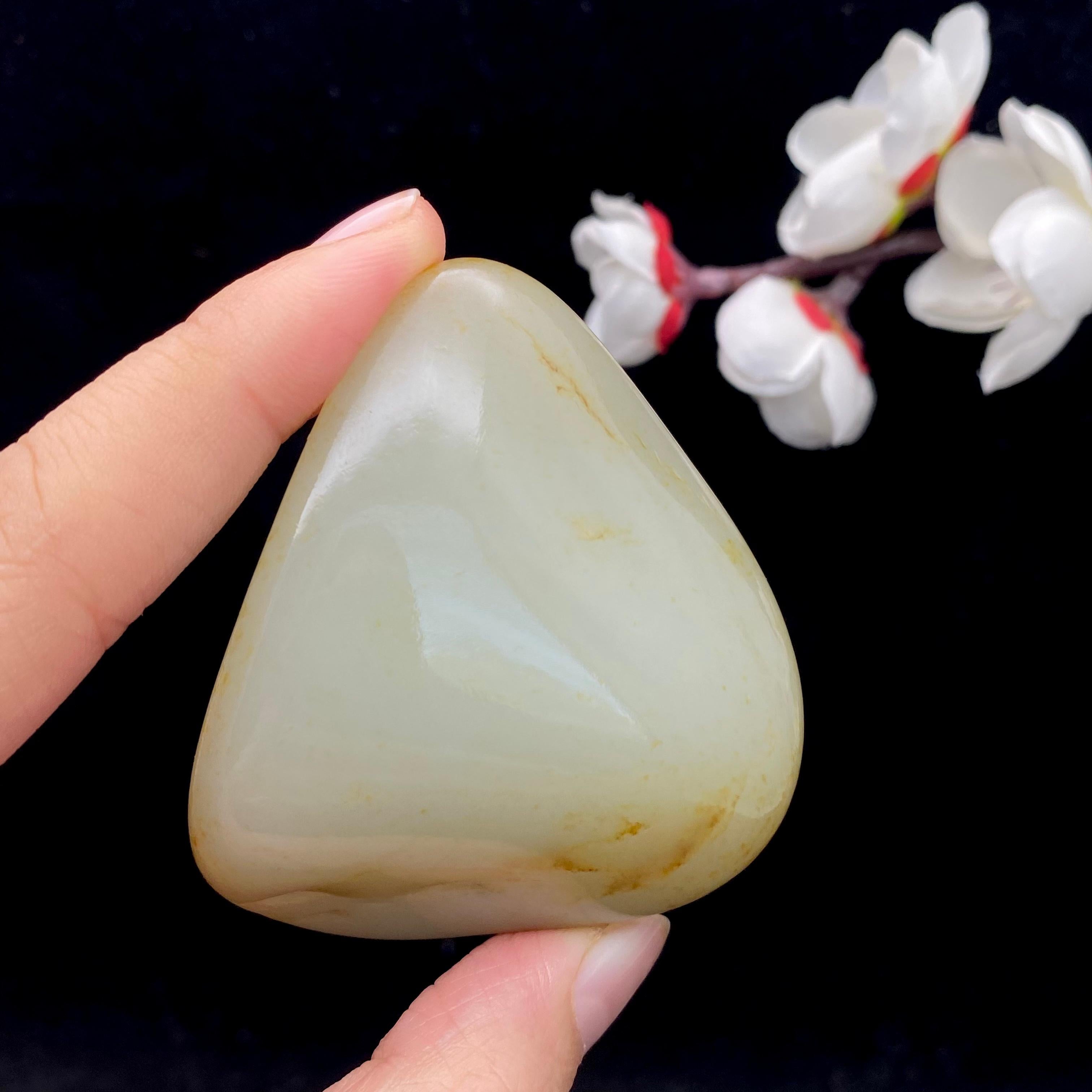 和田玉洒金皮籽料原石（99.1g）