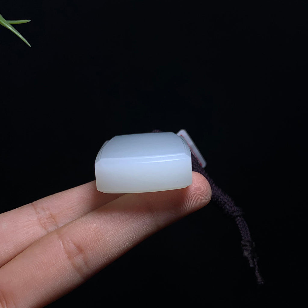 和田玉白玉无事牌（40.0g）