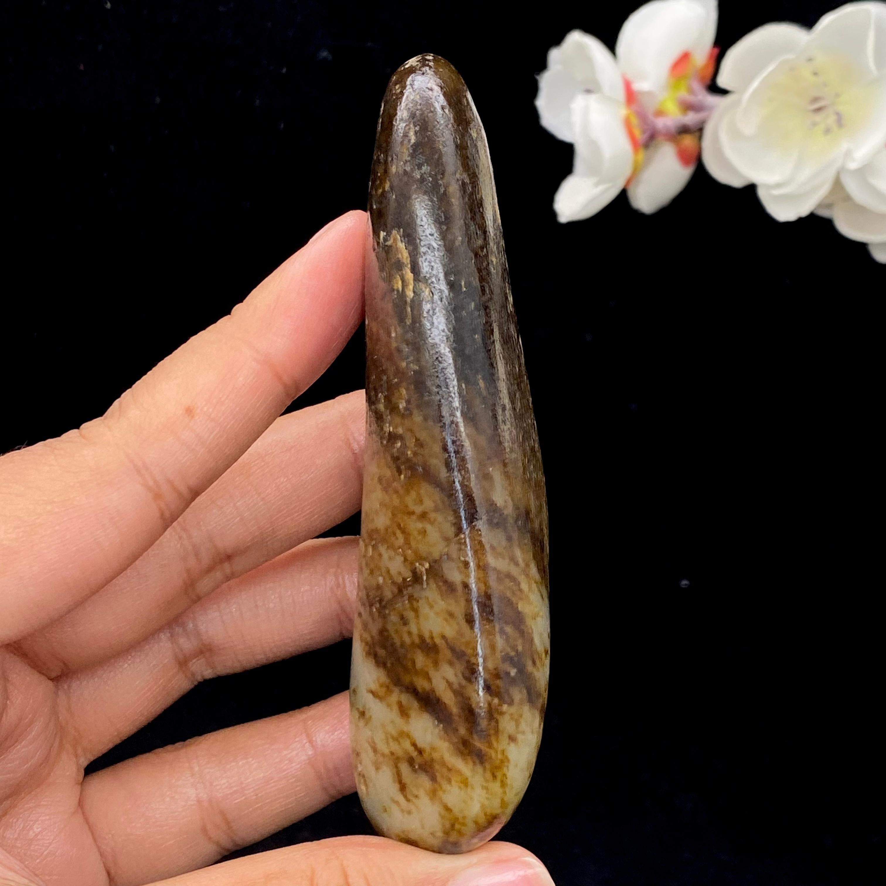 和田玉秋梨皮籽料（157.5g）