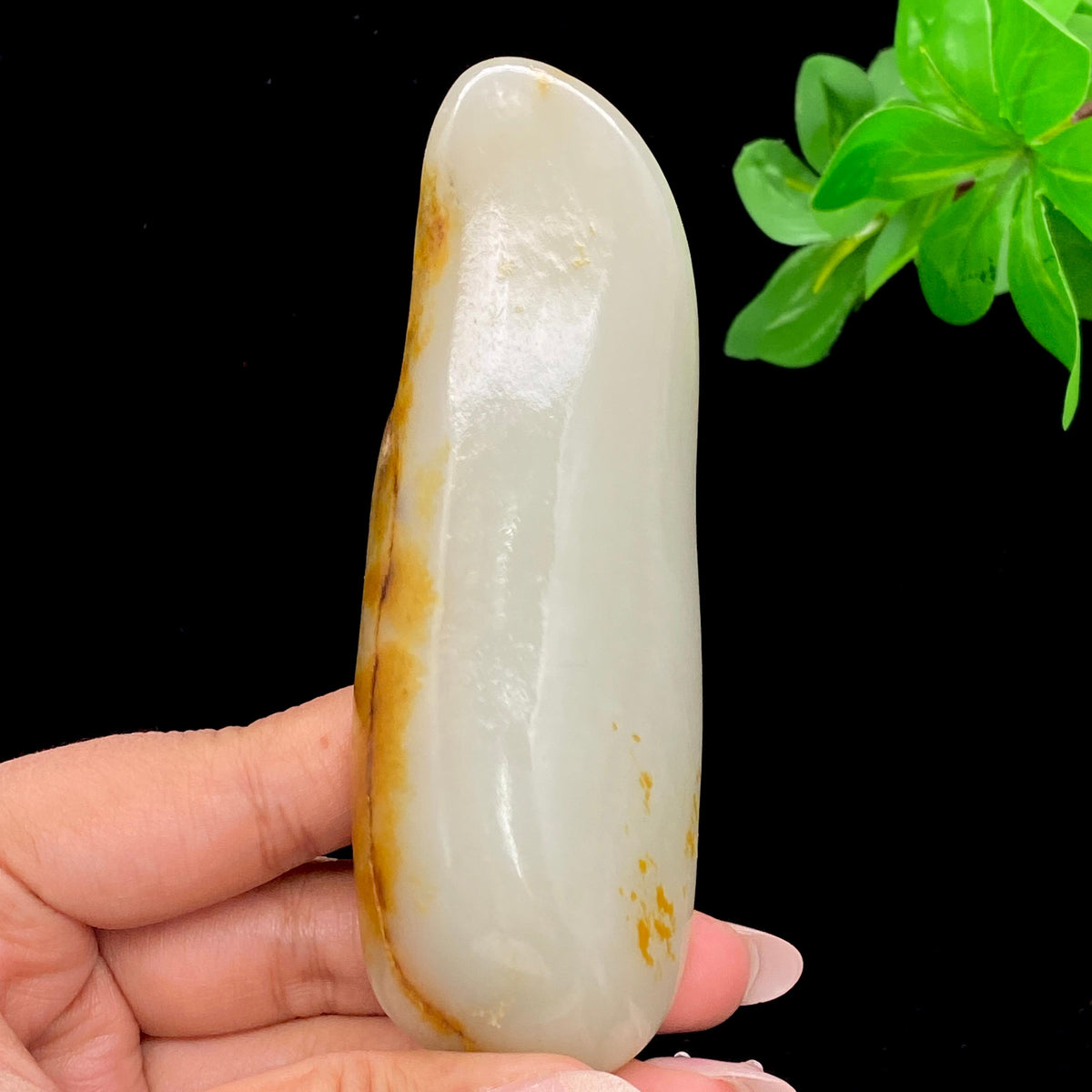 和田玉黄皮籽料（162g）