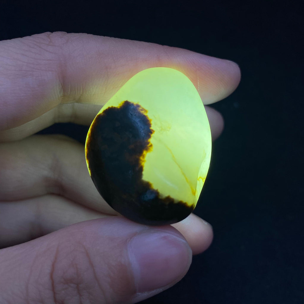 和田玉聚黑皮籽料挂件（20.7g）