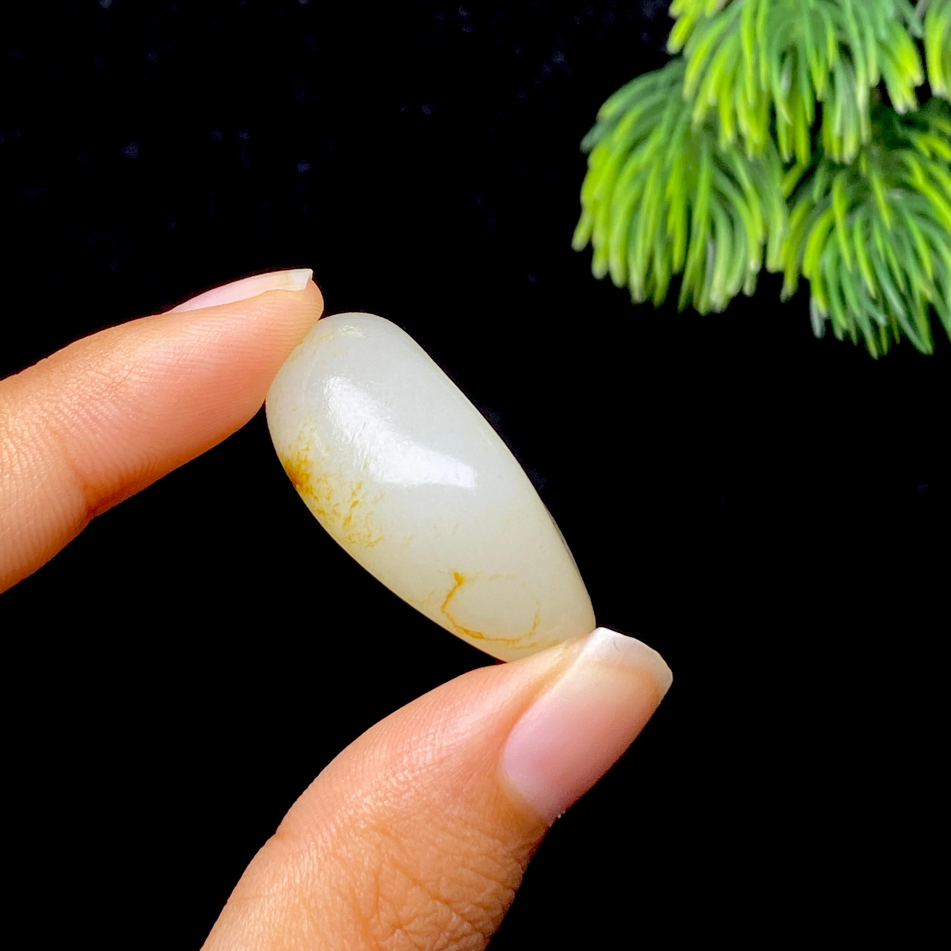 和田玉白玉籽料（13.95g）