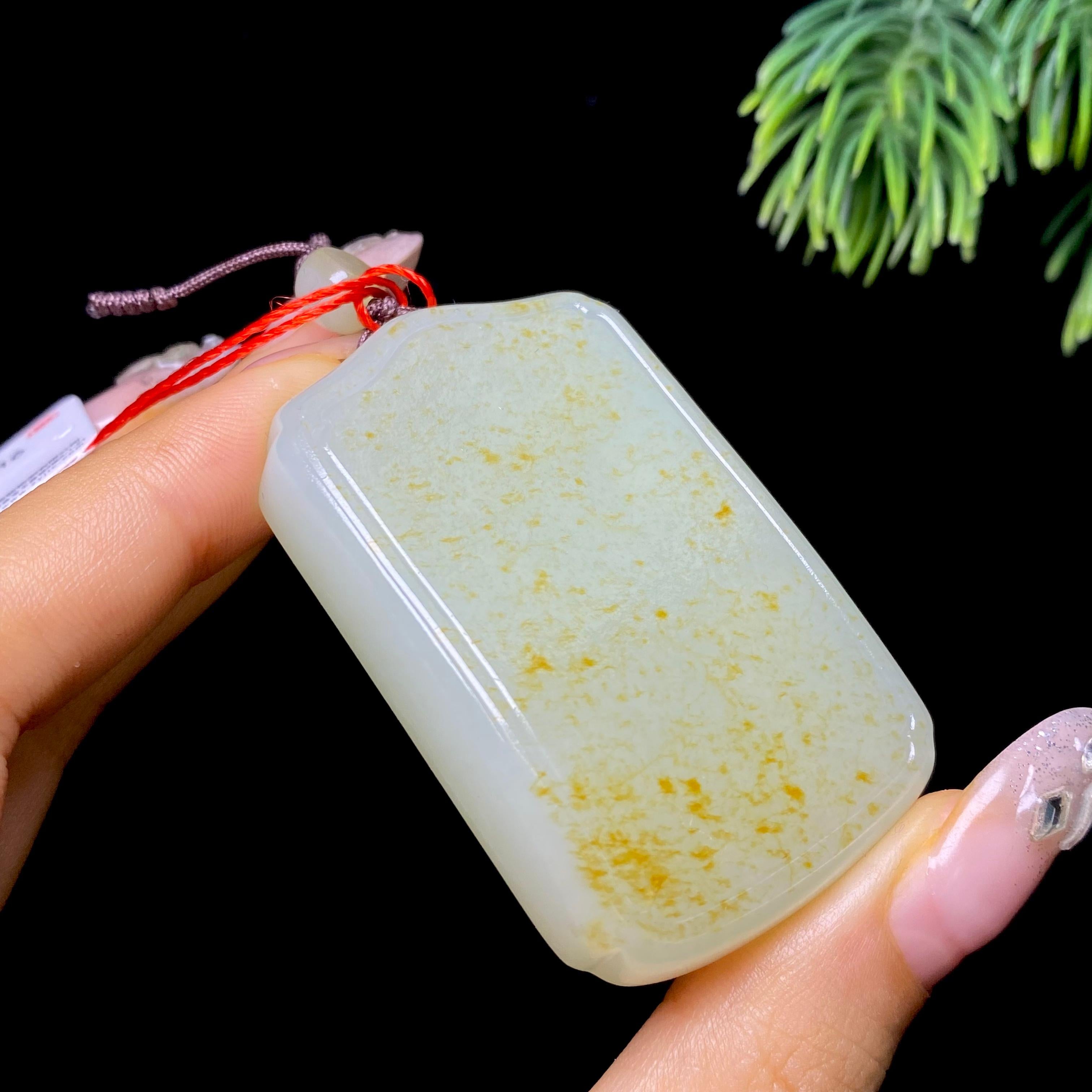 和田玉籽料无事牌（58.1g）