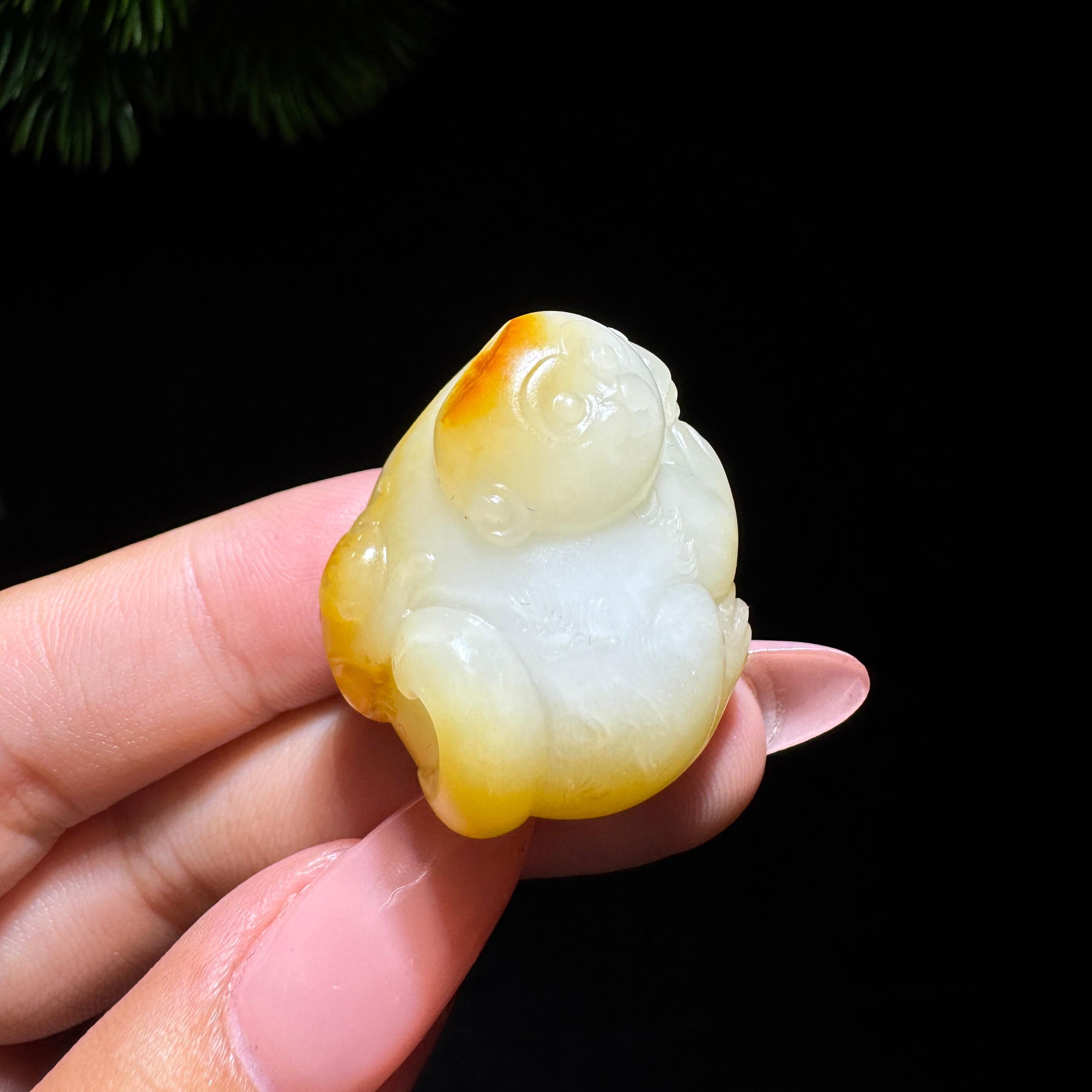 和田玉籽料灵猴献寿（24.0g）