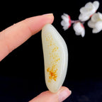 和田玉聚红皮籽料原石（61.1g）