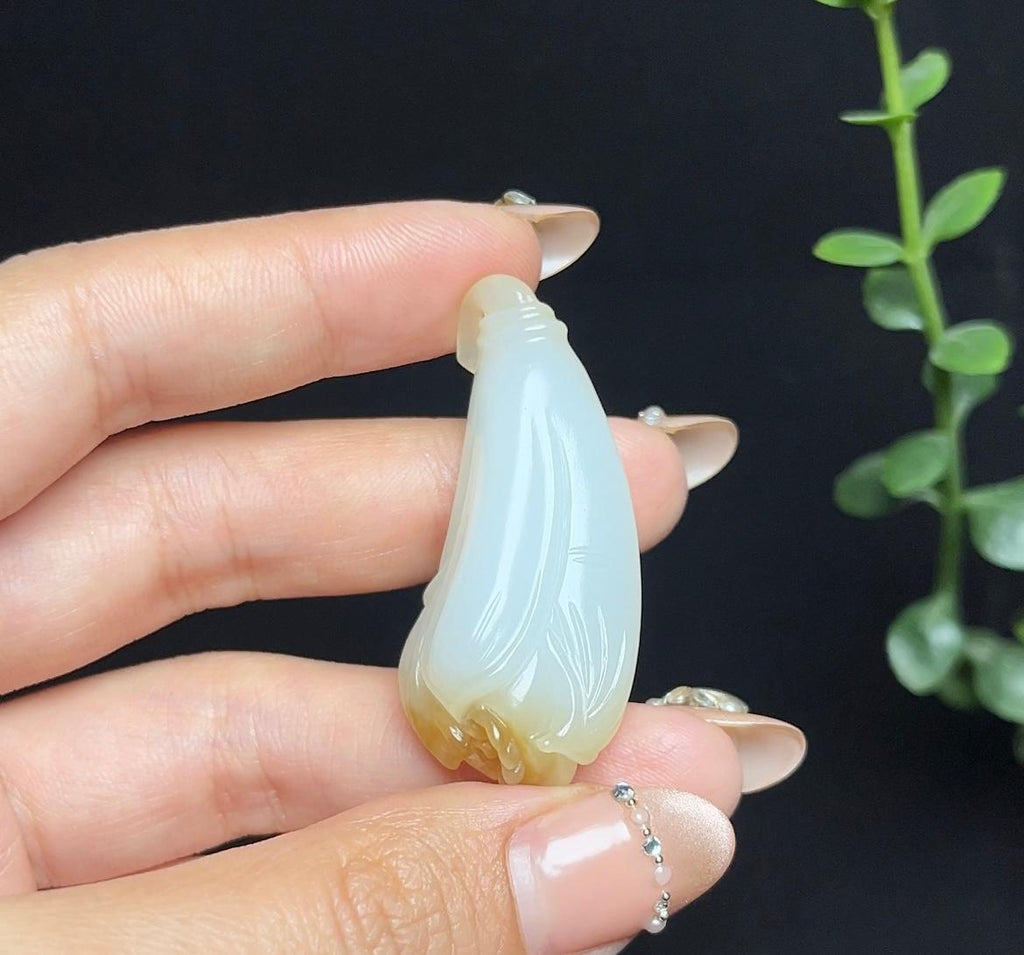 和田玉糖白料玉莲花（15.2g）