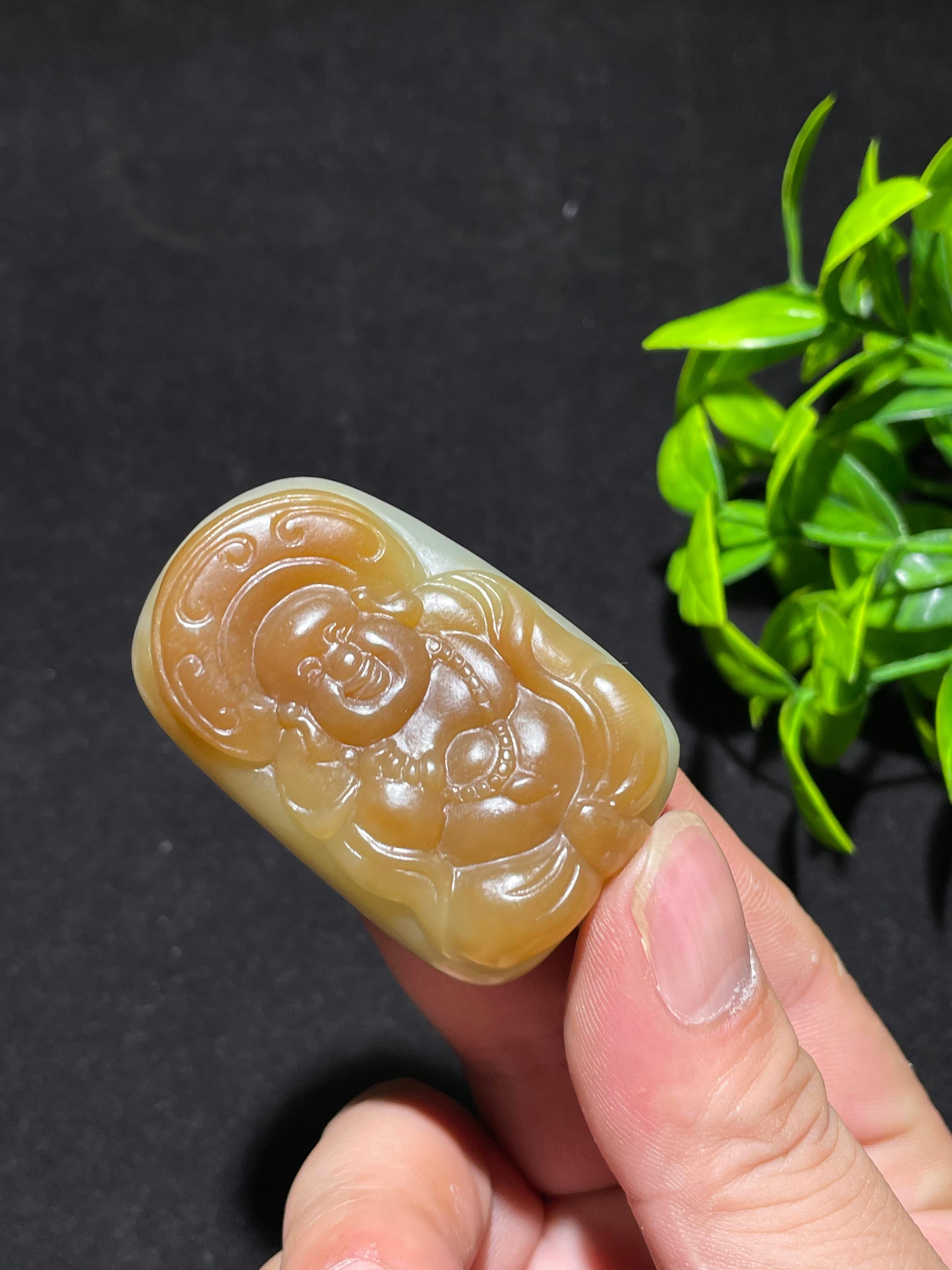 和田玉糖黄口大肚佛（60.6g）