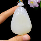 和田玉籽料无事牌（60.7g）