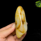 和田玉洒金皮籽料把件（220g）
