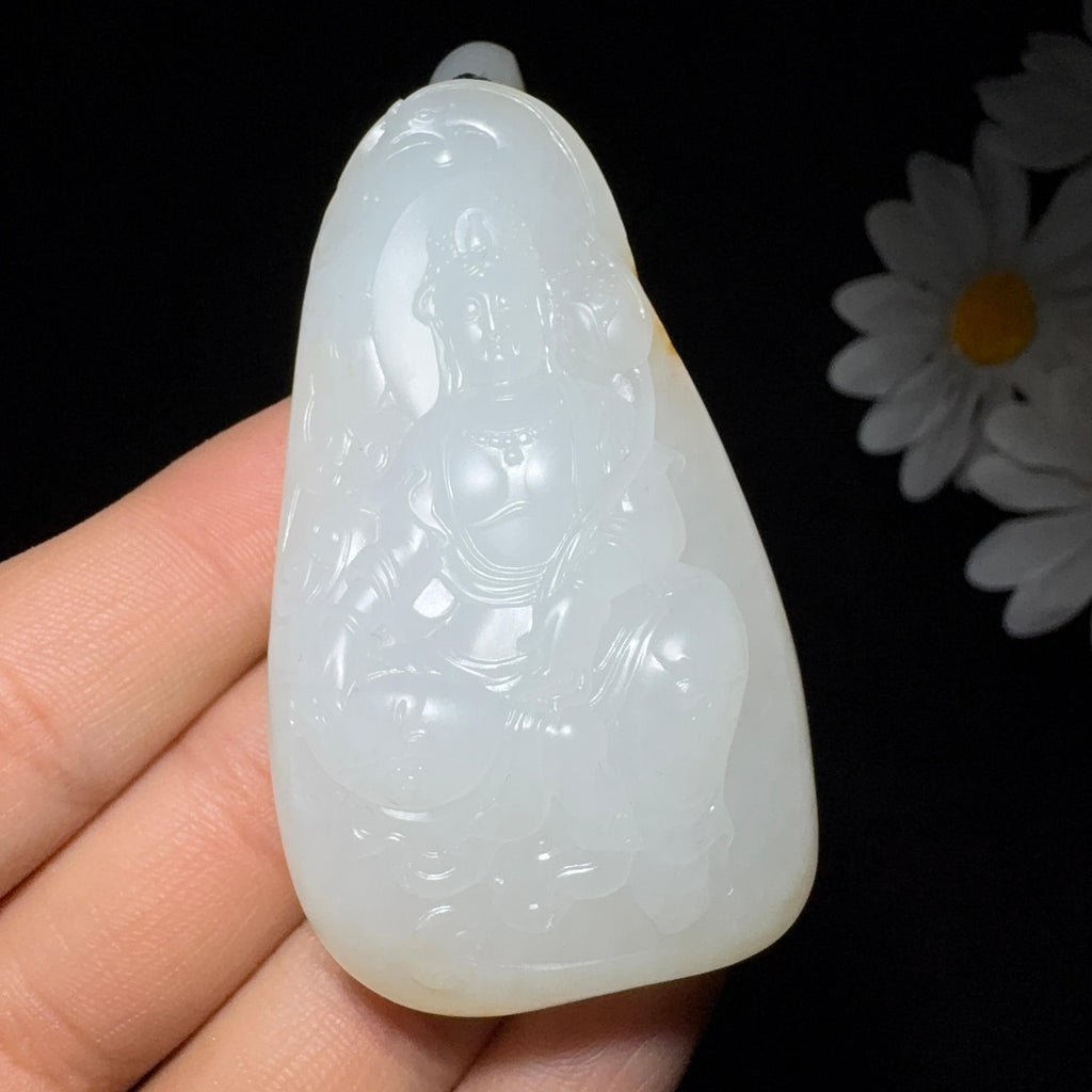 和田玉籽料羊脂白玉大势至菩萨（66.8g）