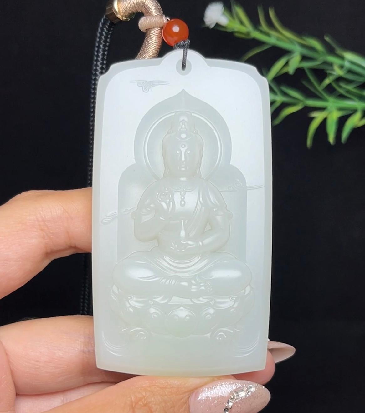 和田玉羊脂白玉大牌观音（109.5g）