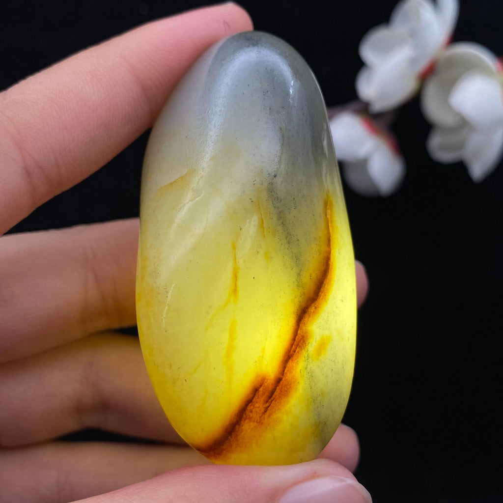 和田玉黄皮青花籽料（67.3g）