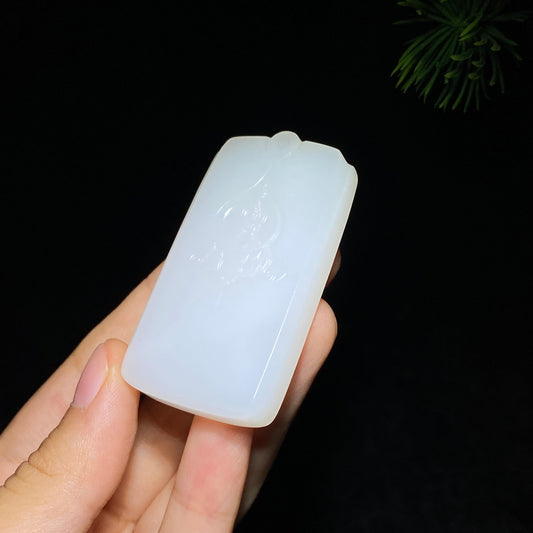 和田玉羊脂白玉无相菩萨（38.7g）