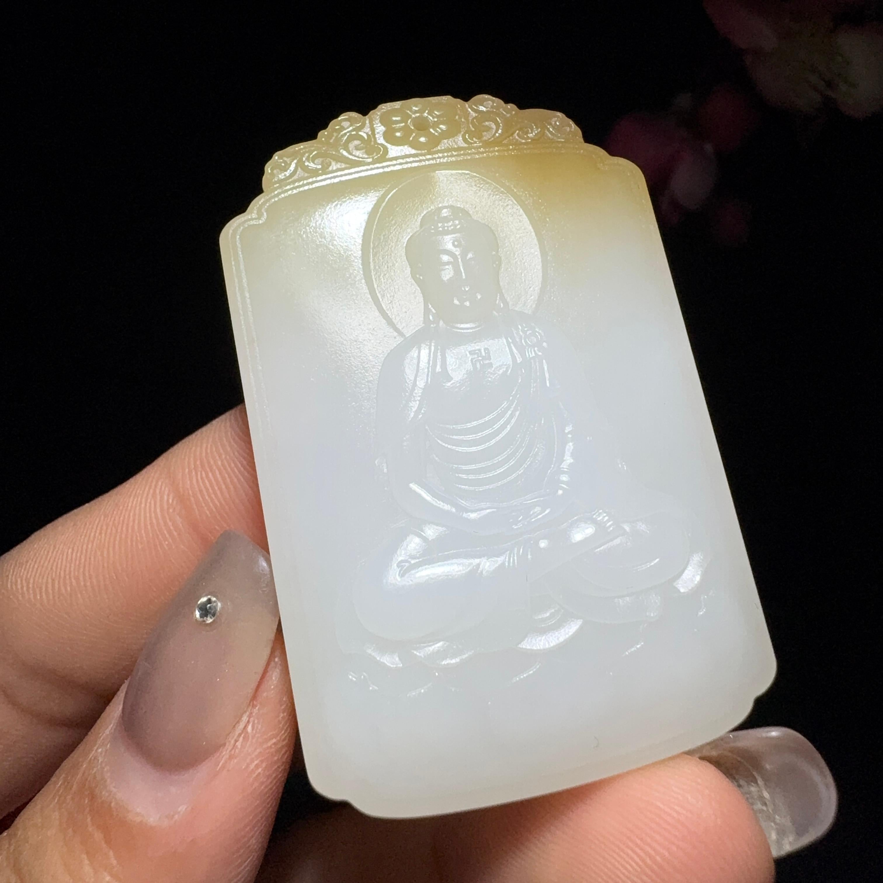 和田玉糖白大日如来挂件（43.4g）