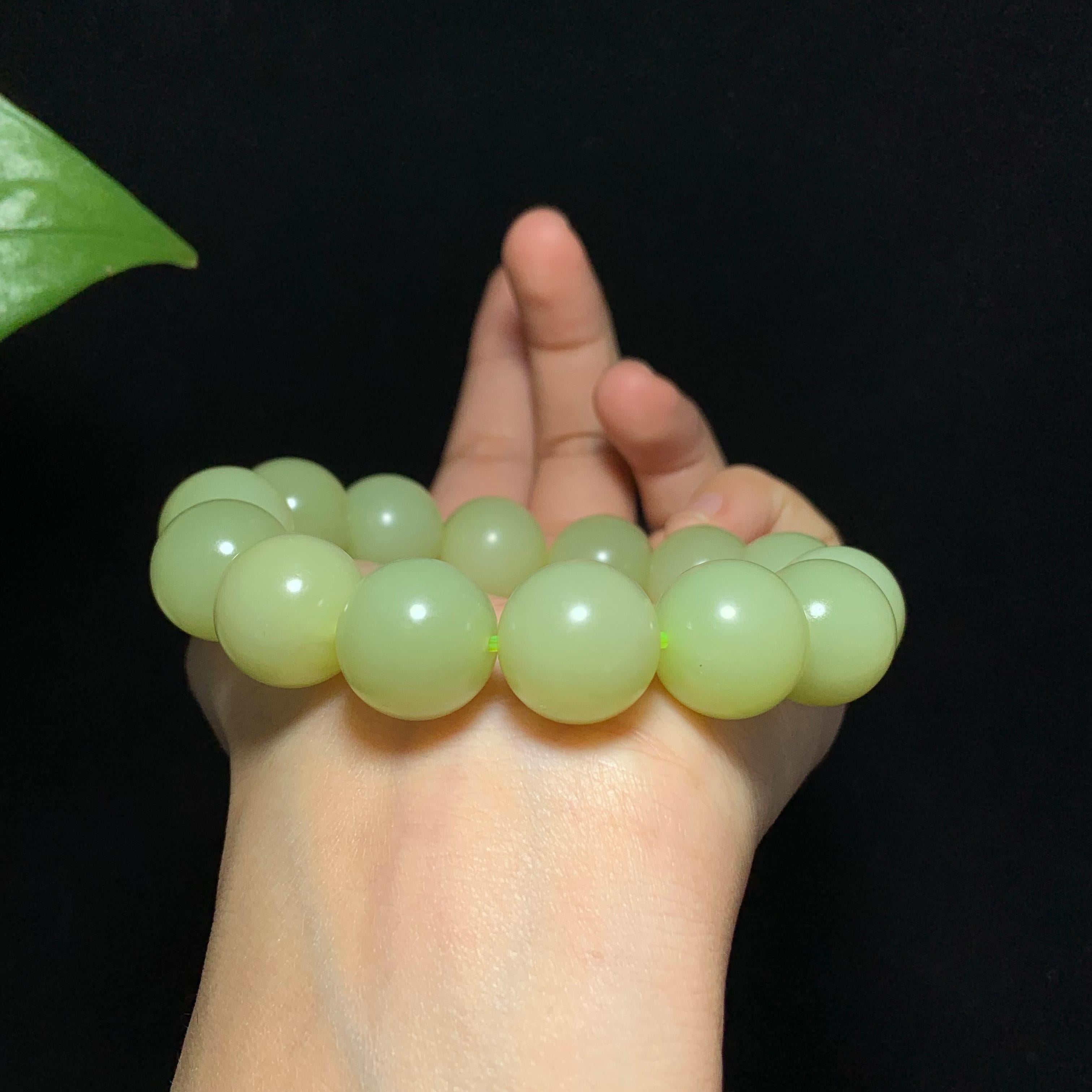 收藏级和田山料黄口圆珠手串（88.5g）