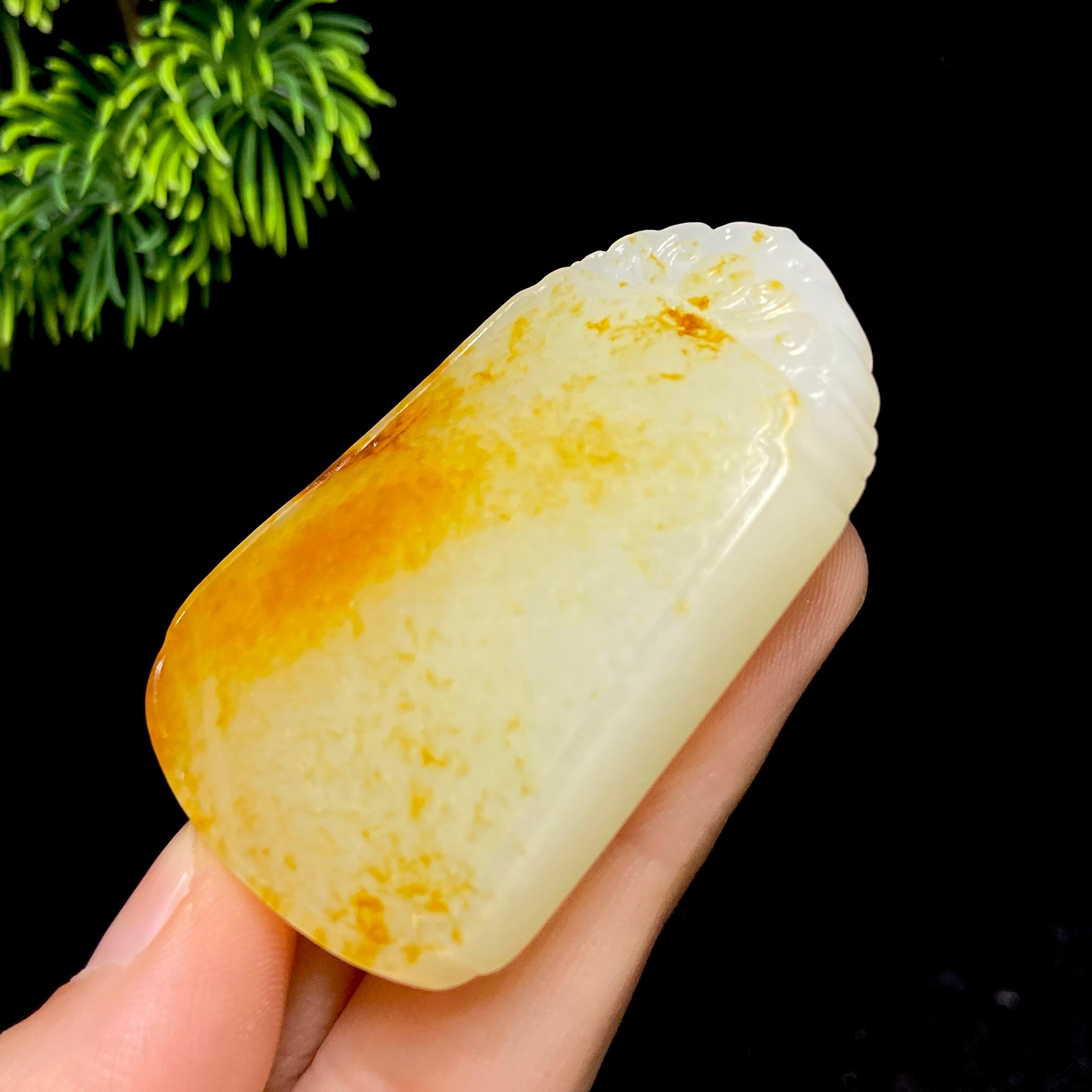 和田玉籽料无事牌（48.9g）