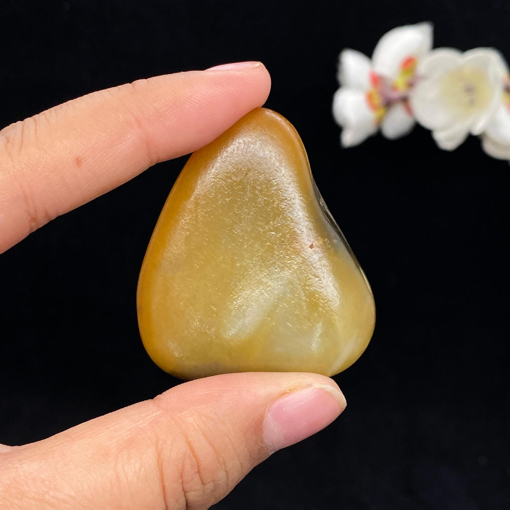 和田玉黄沁皮青花籽料挂件（48.6g）