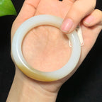收藏级新疆且末羊脂糖白玉手镯（56.1g）