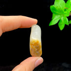 和田玉黄皮籽料挂件（32.5g）