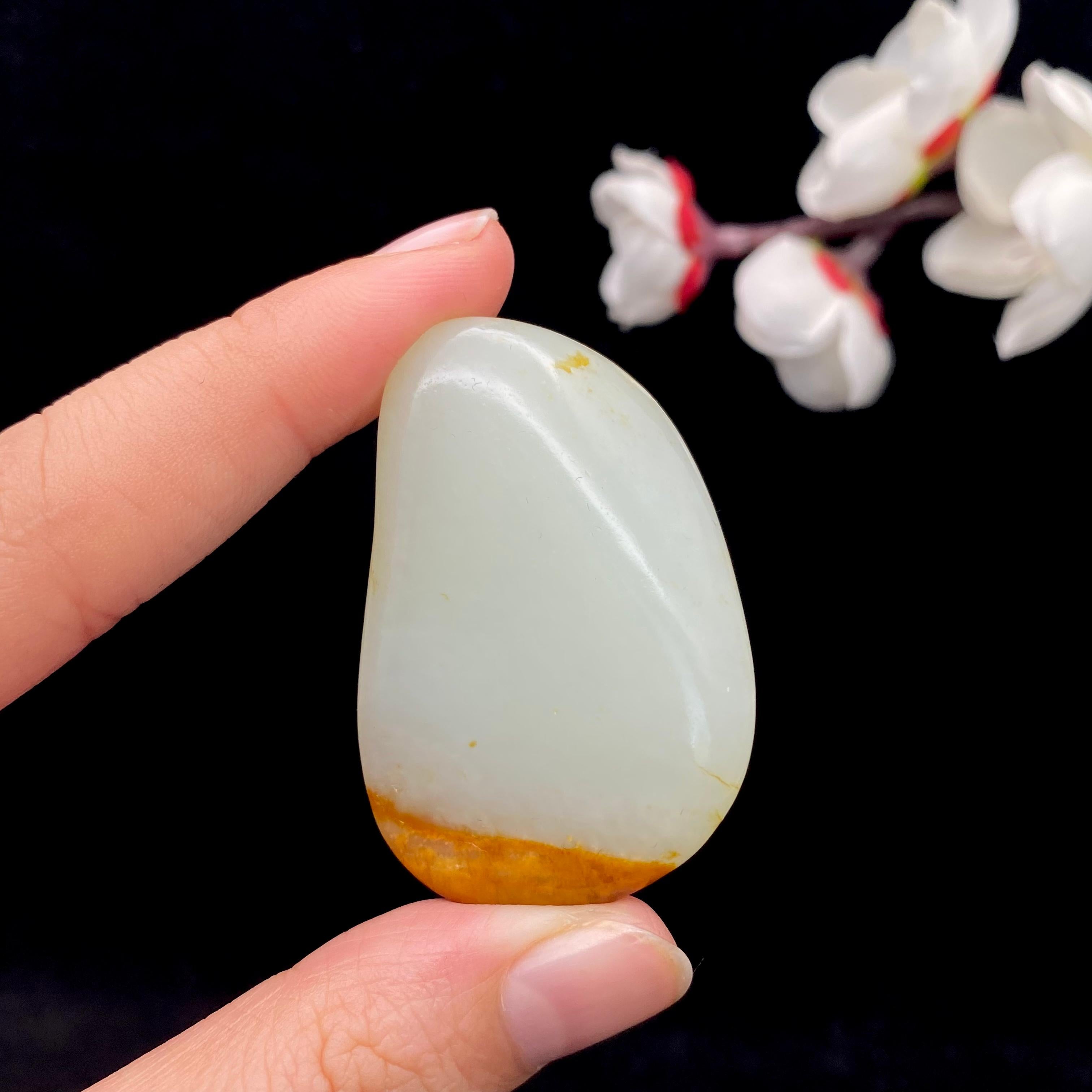 和田玉聚黄皮籽料原石（32.3g）