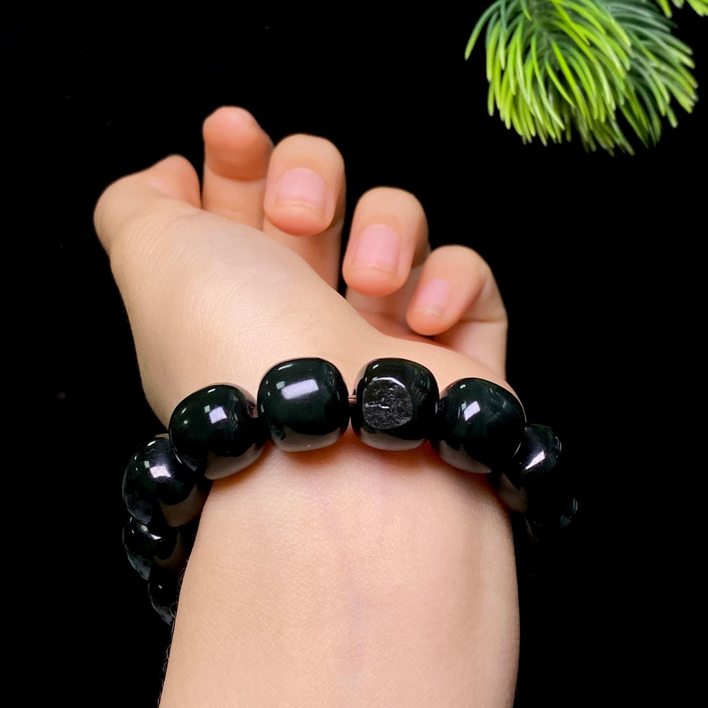 和田玉籽料黑青老型珠手串（63.8g）