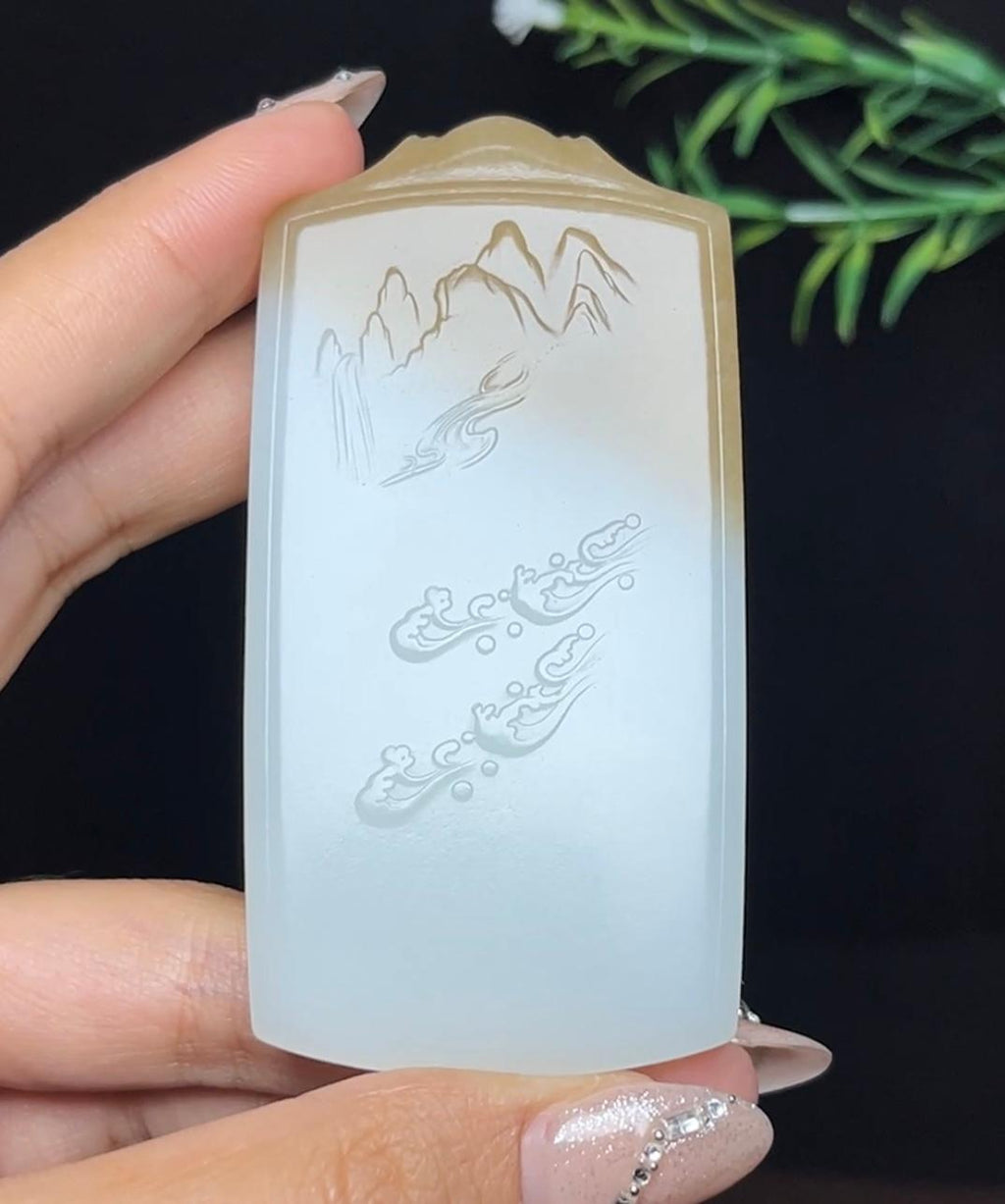 和田玉糖白羊脂玉山水龙牌（81.8g）