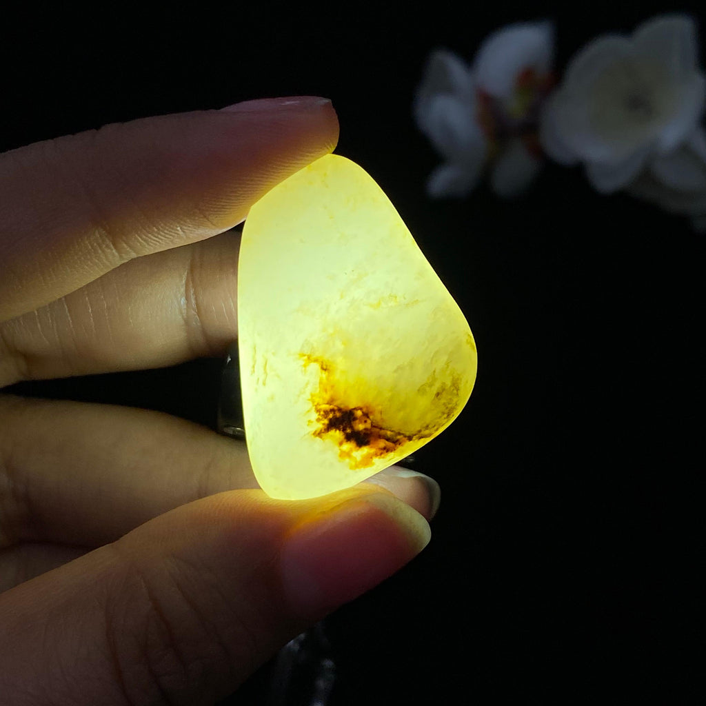 和田玉洒金皮籽料（17.6g）
