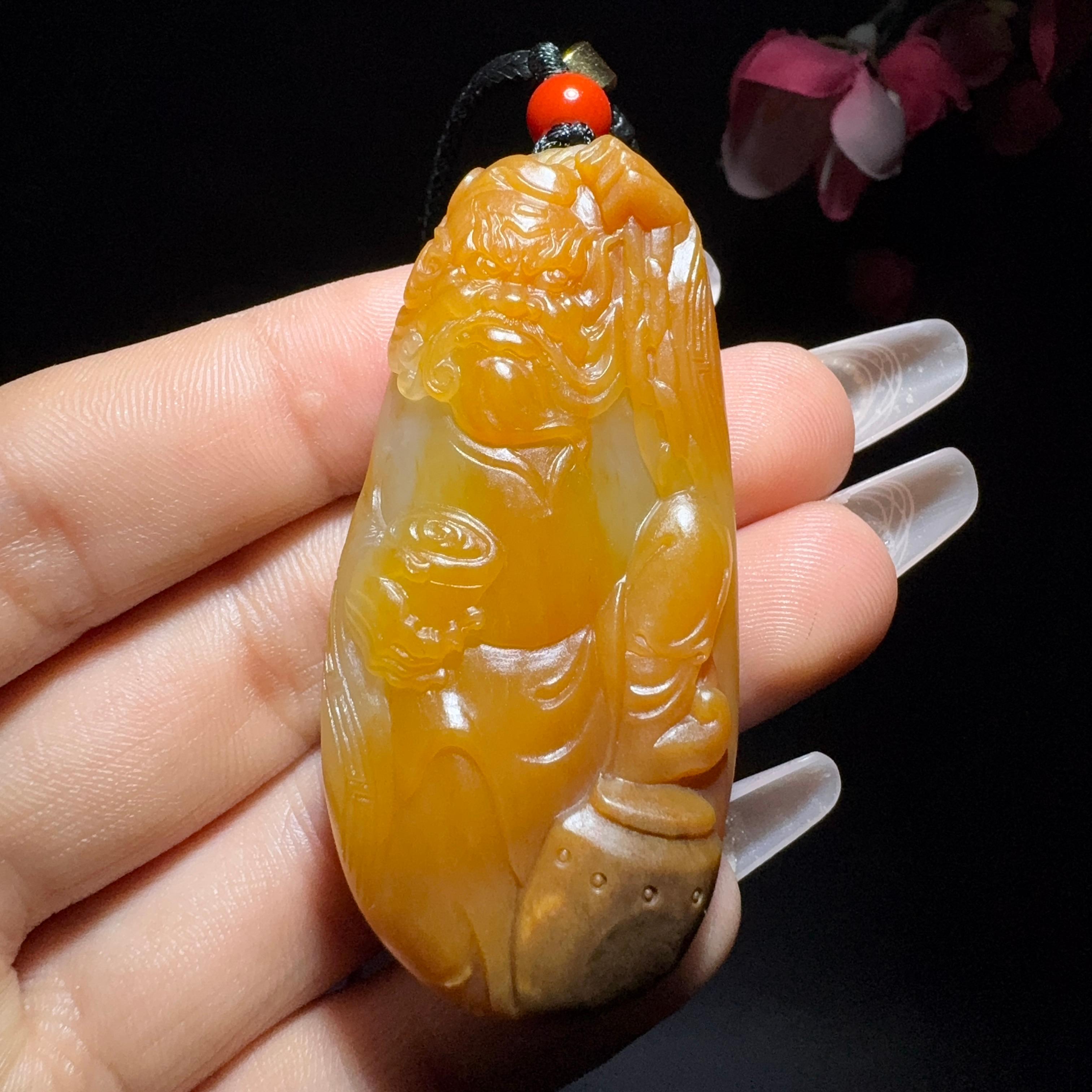 和田玉籽料挂件钟馗（38.2g）