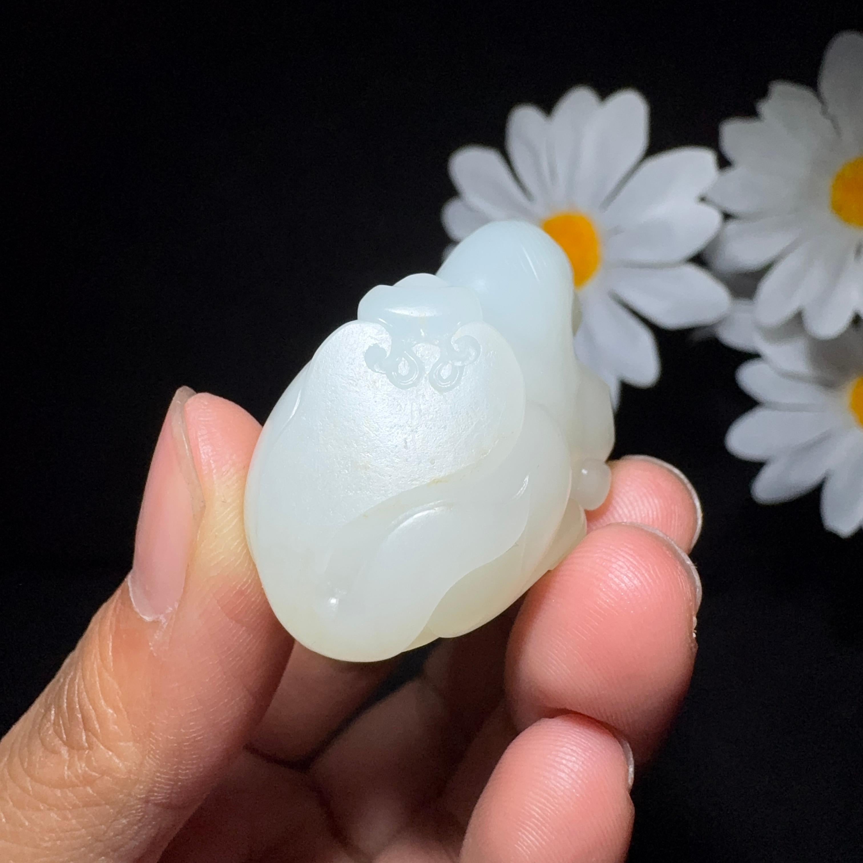 和田玉籽料马到成功（29.1g）