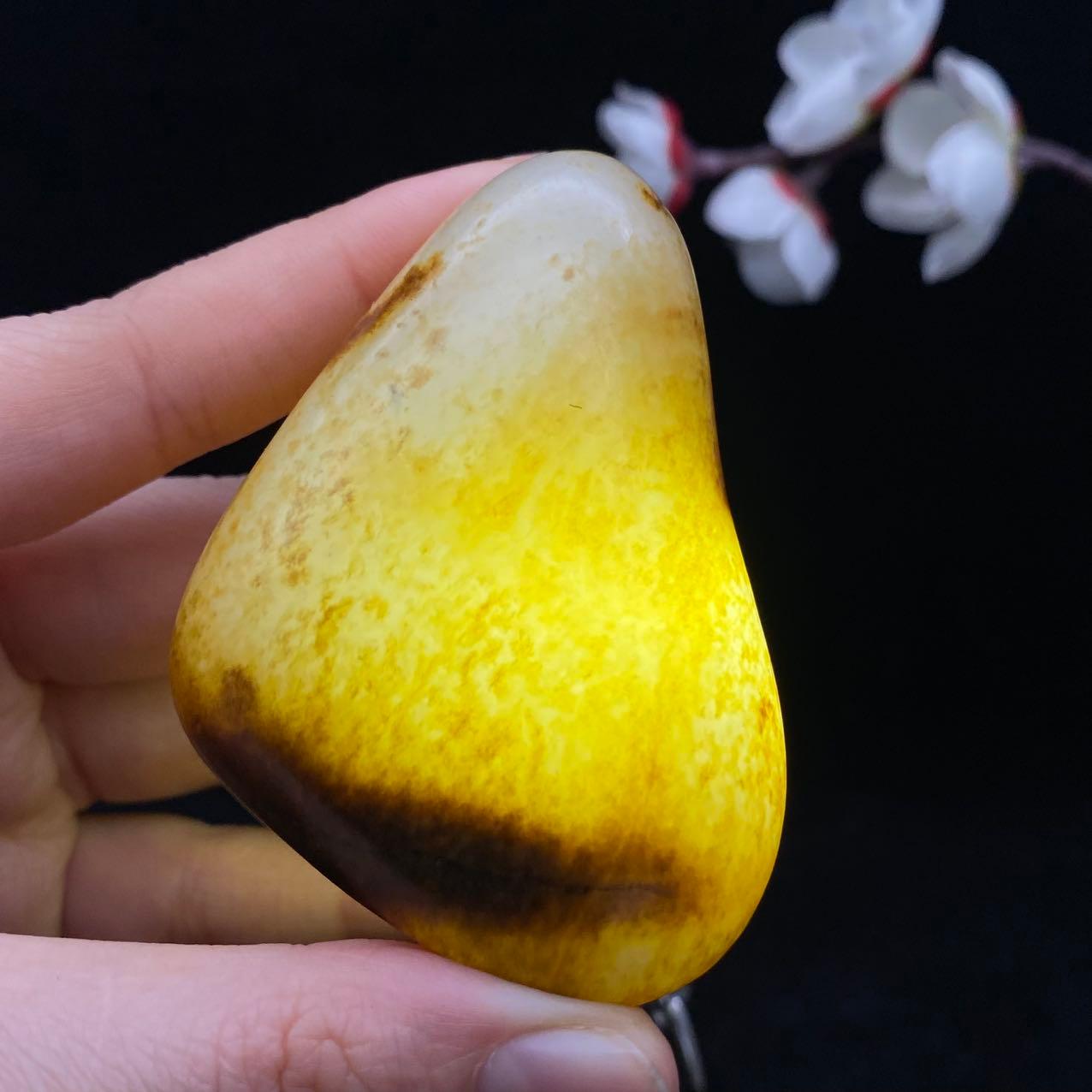 和田玉秋梨皮籽料（121.2g）