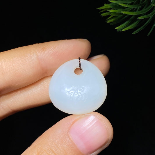和田玉羊脂白玉平安锁（6.7g）