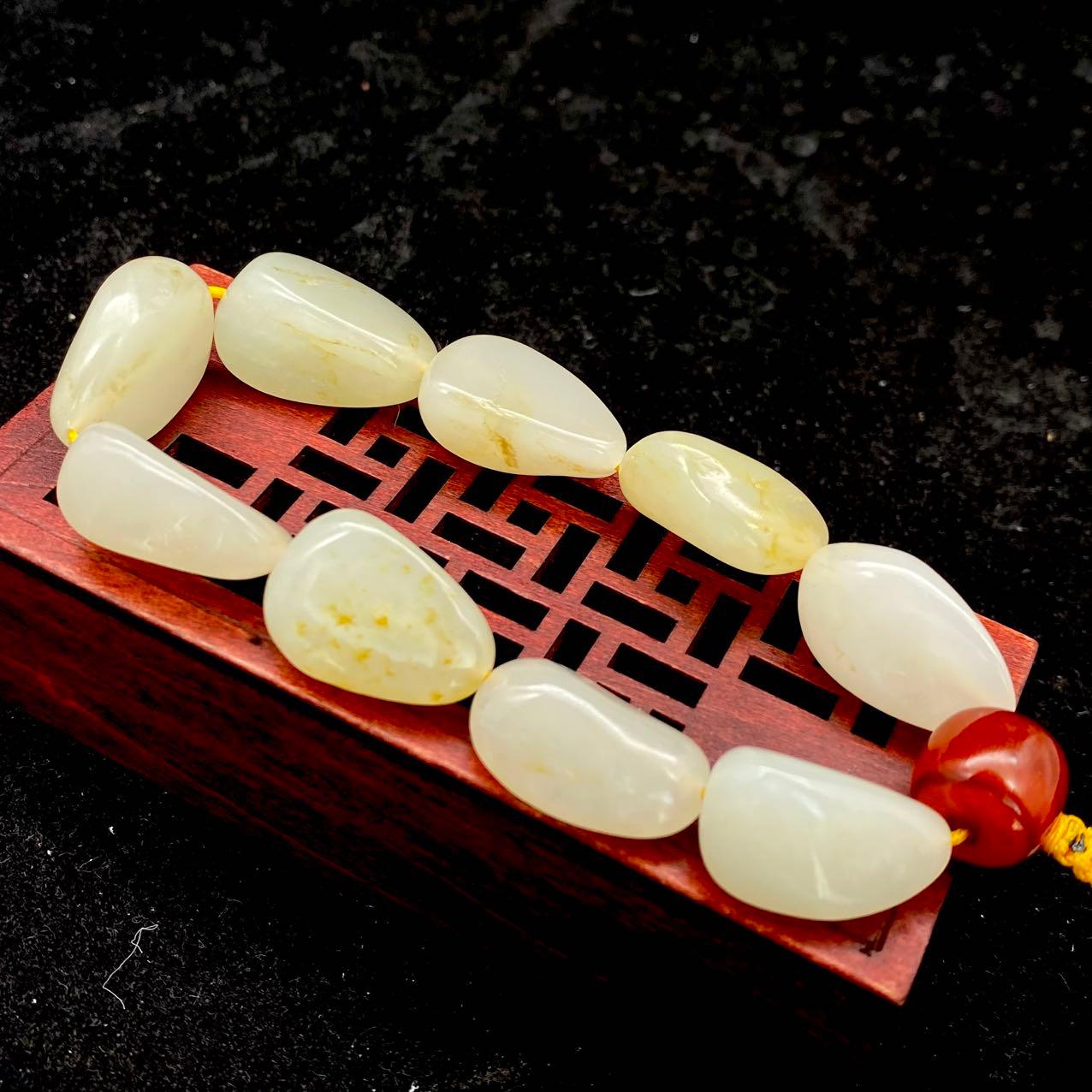 和田玉洒金皮【精品手串】（49.3g）