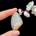 和田玉-洒金皮籽料【仿古螭龙】挂件（17.3g）
