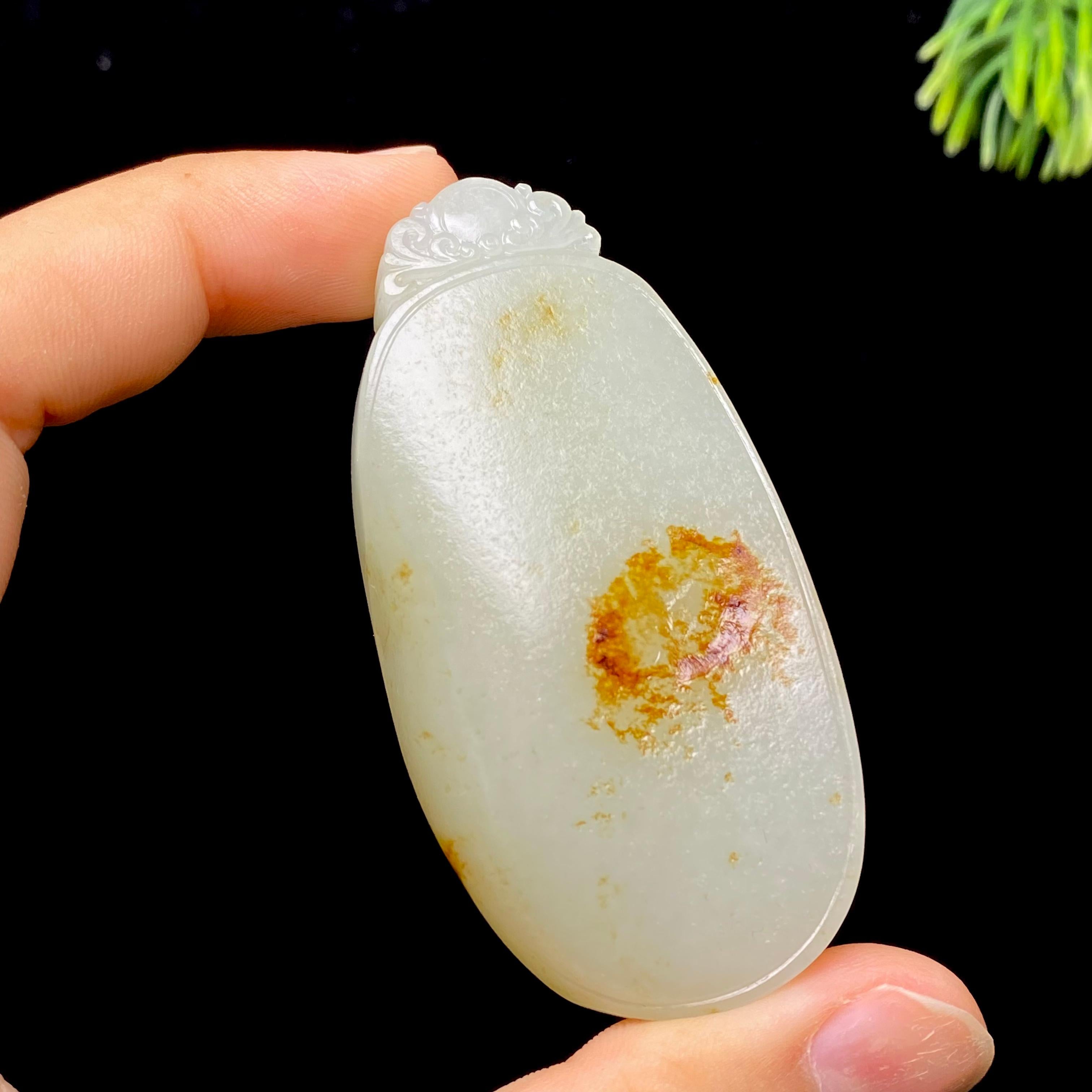 和田玉籽料无事牌（48.2g）