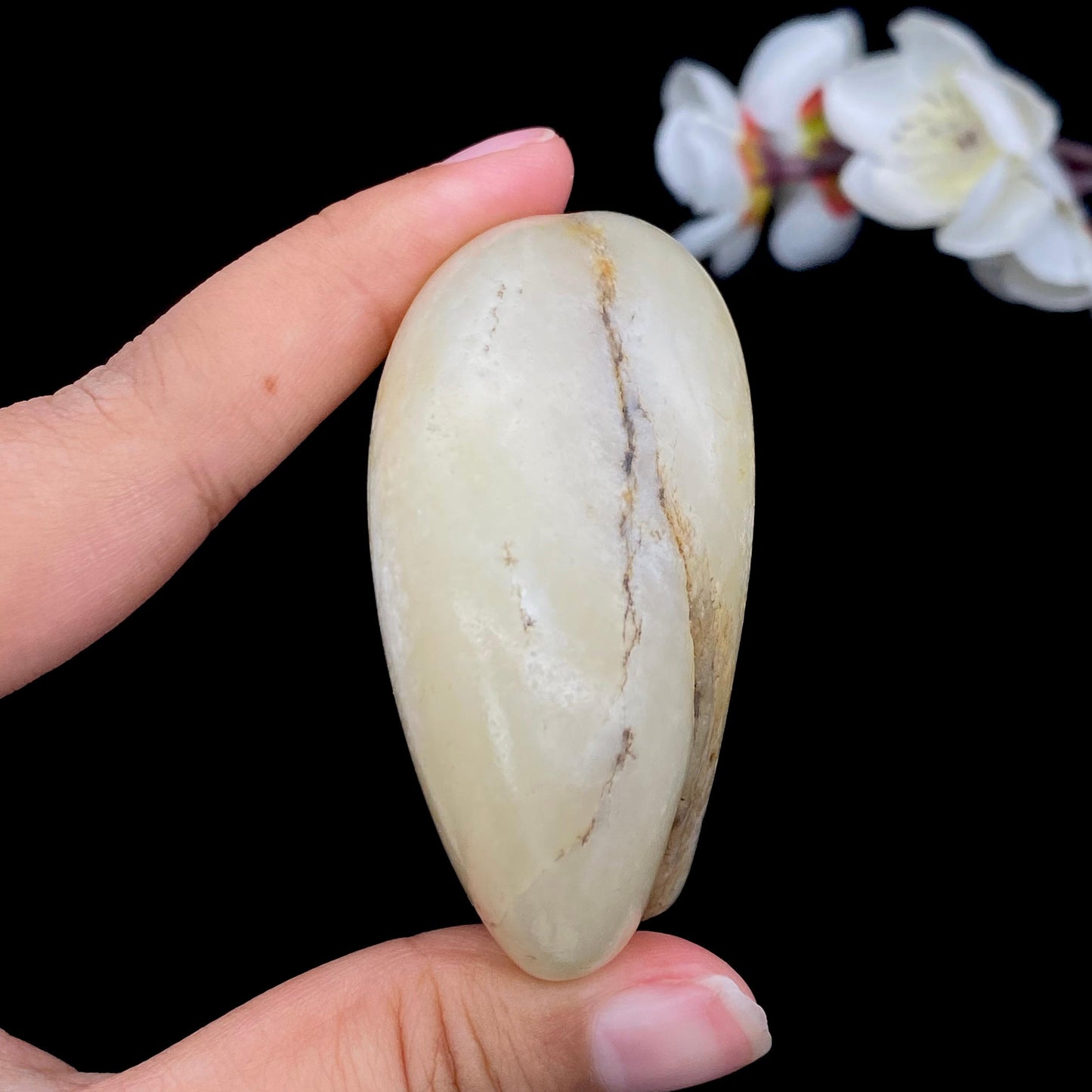 和田玉糖籽料原石（146.1g）