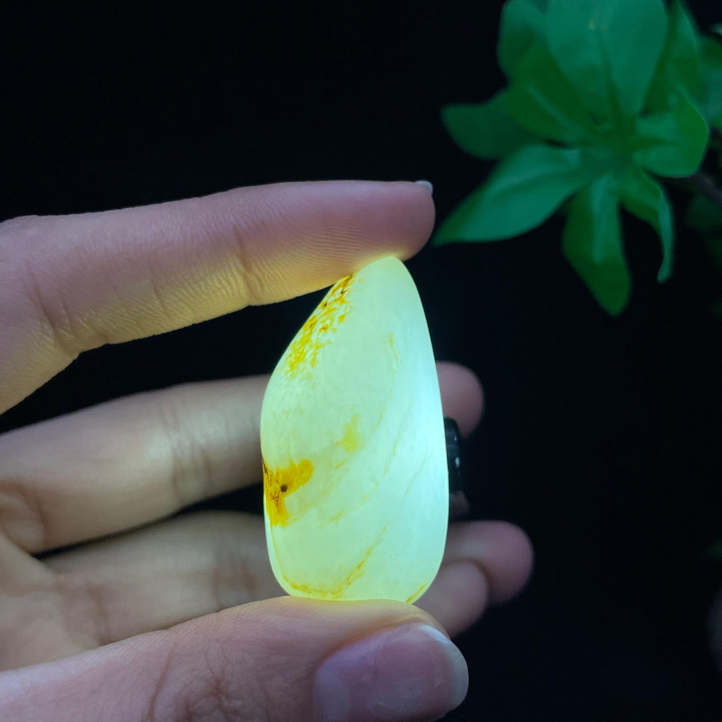 和田玉洒金皮籽料挂件（28.3g）